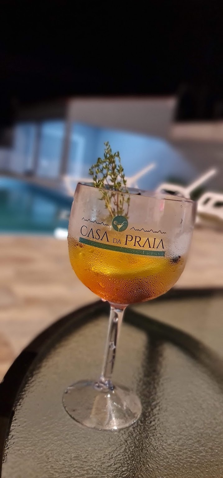 Taça com o logo da casa